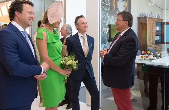 Maxima enthousiast over Weder